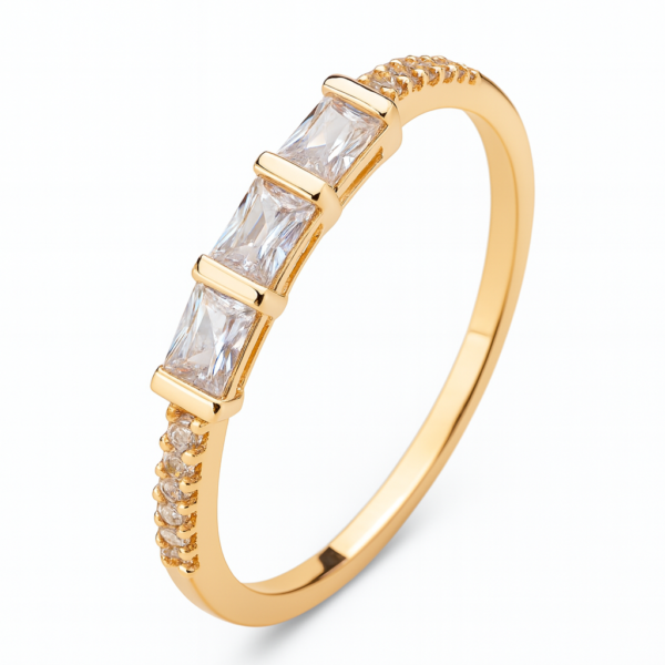 Anel Três Pedras Retangulares e Pedras Laterais