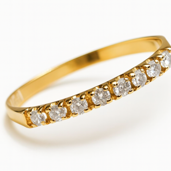 Meia Aliança com Brilhantes